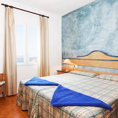 Apart Otel Comitas Tramontana Park Fornells (Menorca)