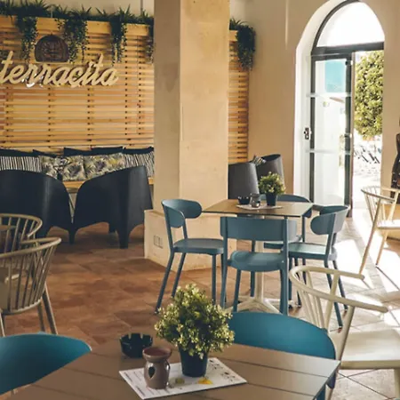 Comitas Tramontana Park Ξενοδοχείο με διαμερίσματα 3*