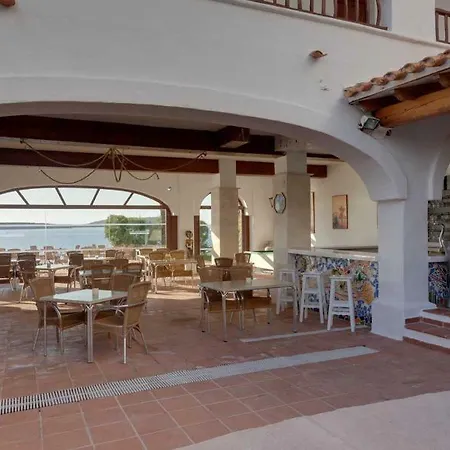 Comitas Tramontana Park Ξενοδοχείο με διαμερίσματα 3*