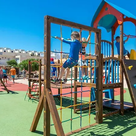 Apart Otel Comitas Tramontana Park Fornells (Menorca)