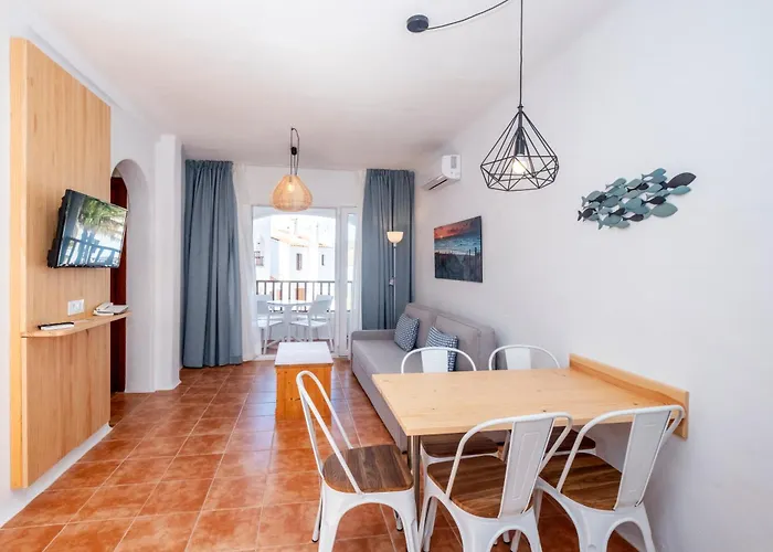 Comitas Tramontana Park Aparthotel 3*